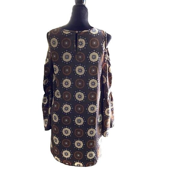 Ces Femme Mini‎ Dress Cold Shoulder Bell Sleeve Womens  L - Picture 2 of 12